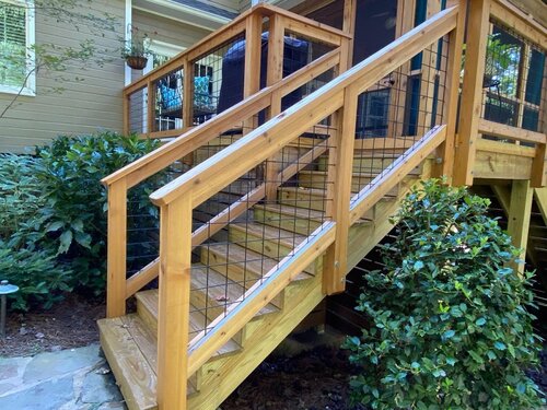 hogwire deck and porch stairs